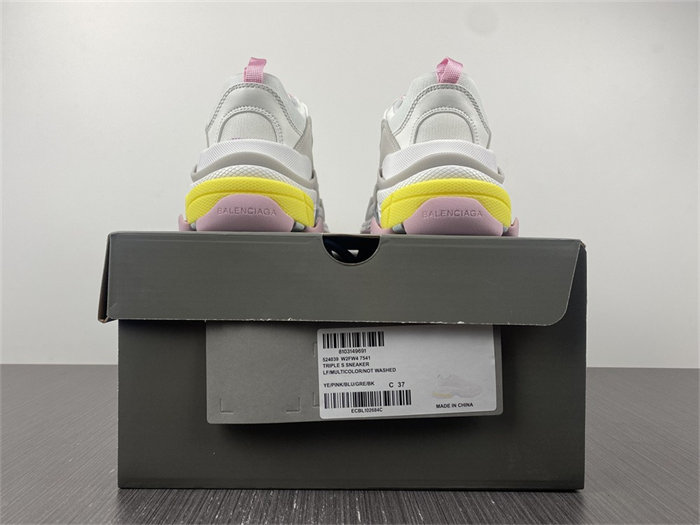 BLCG Triple S White Yellow  524039 W2FW4 7541