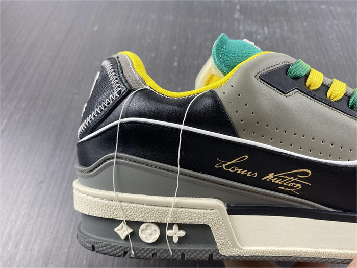 Luis Vitton Trainer Green SS21 1A8QA5