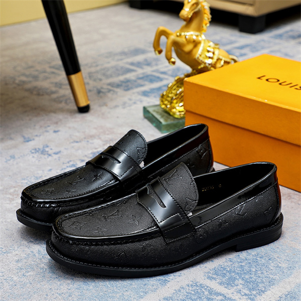 Lv Loafer 041