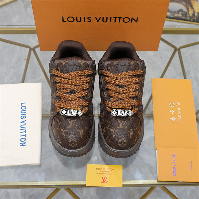 LV Trainer Maxi Sneaker