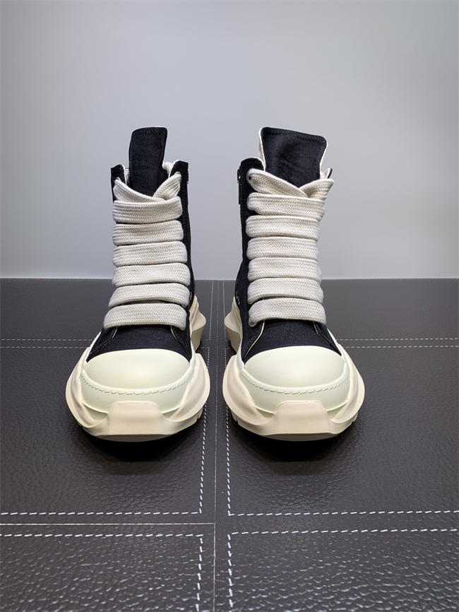 Rick Owens sneaker