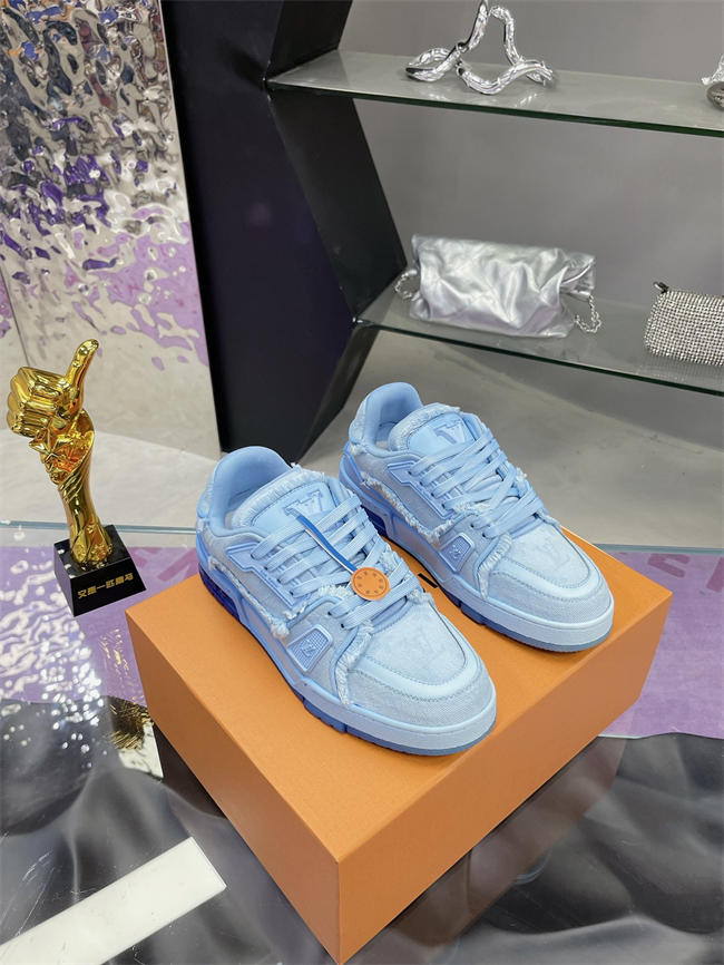 LV Trainer Sneaker